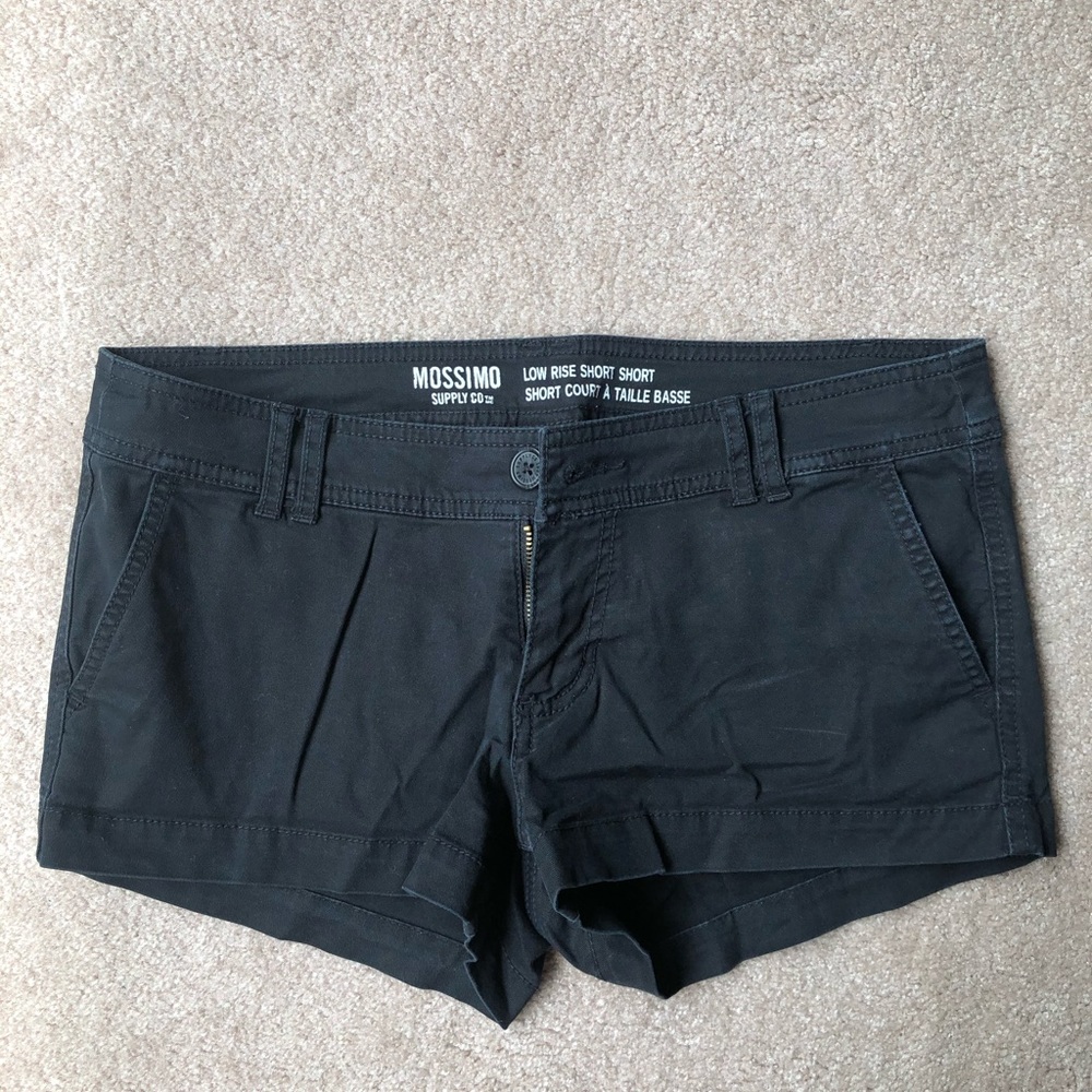 Mossimo black low rise short short